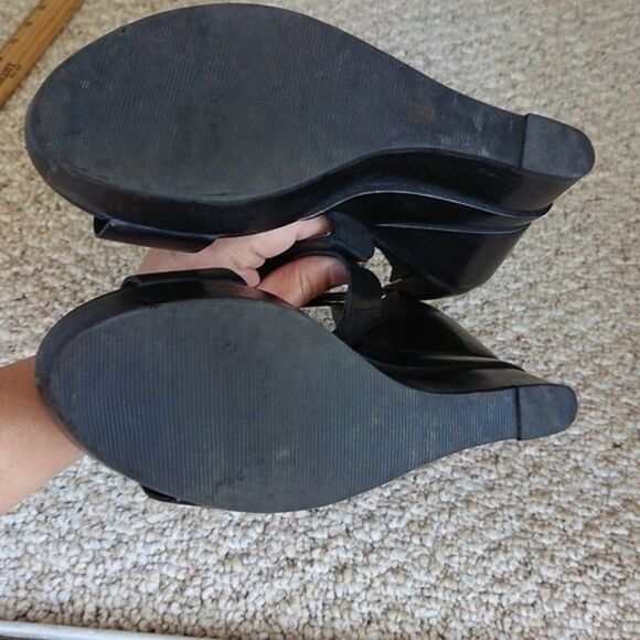 Diane von Furstenberg Black Leather Opal Crisscross Wedge Sandals - Picture 11 of 14